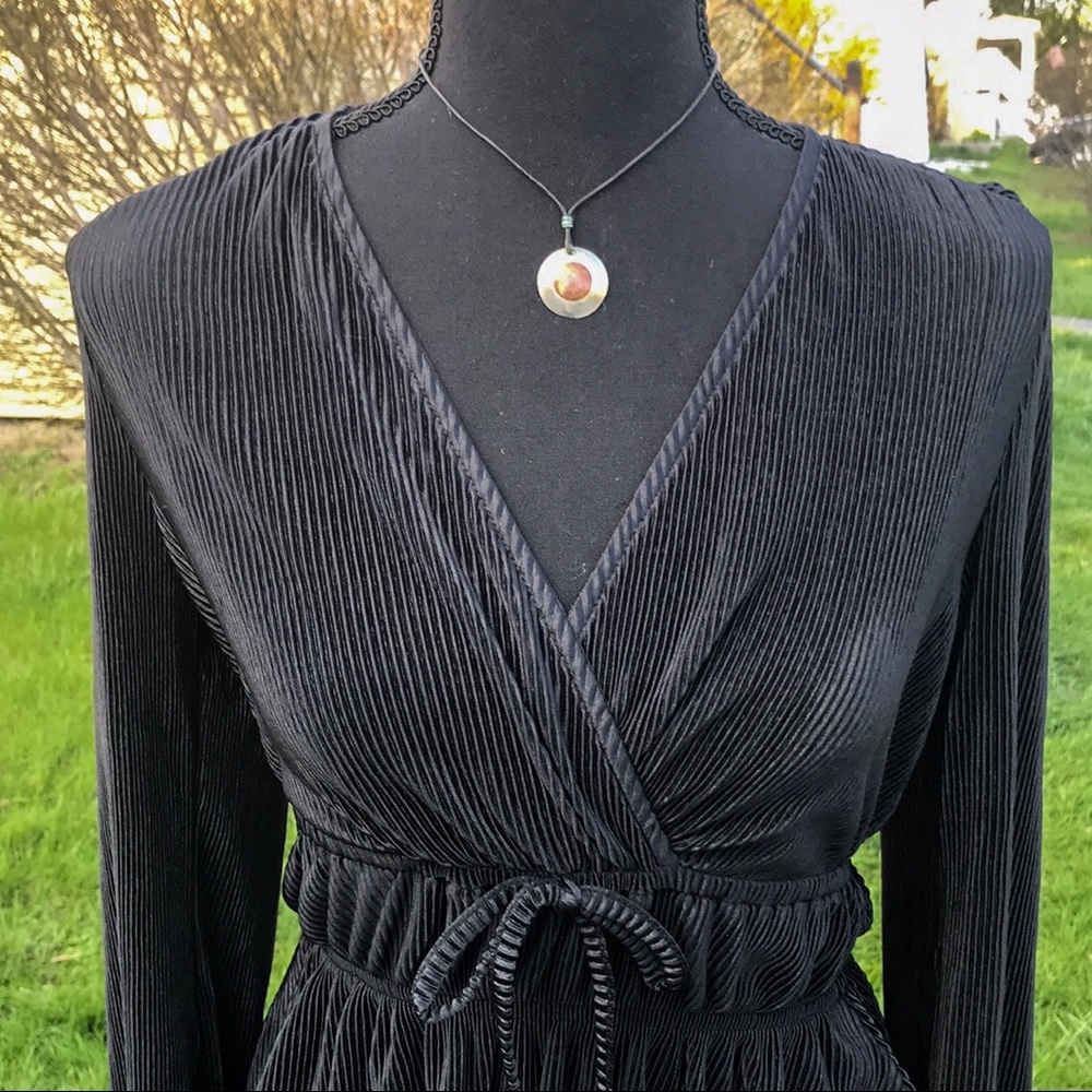 LOVE, FIRE BLACK PEASANT BLOUSE *XS *SEMI-SHEER *NWT *BOHEMIAN, BALLOON SLEEVES - Picture 8 of 9